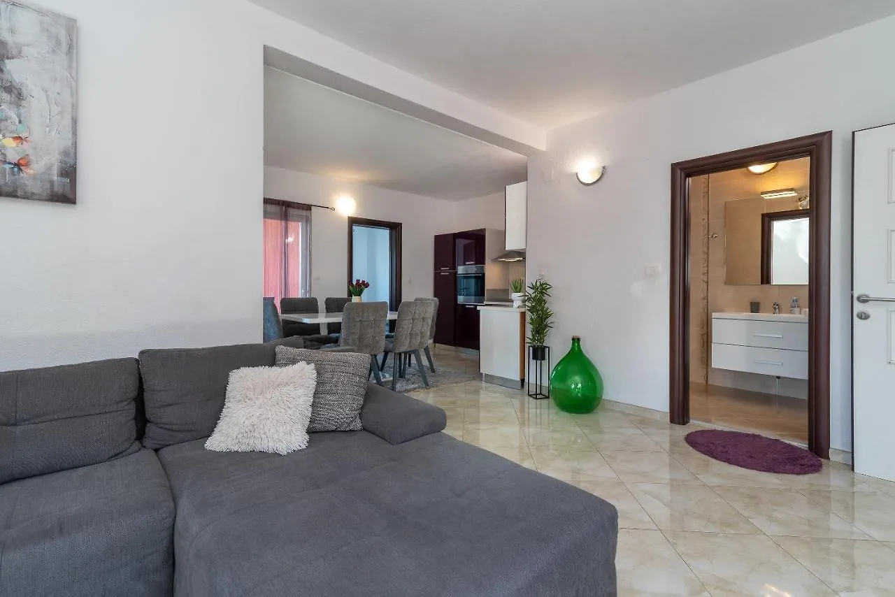 Holiday Villa Nostra Τρογκίρ Κροατία