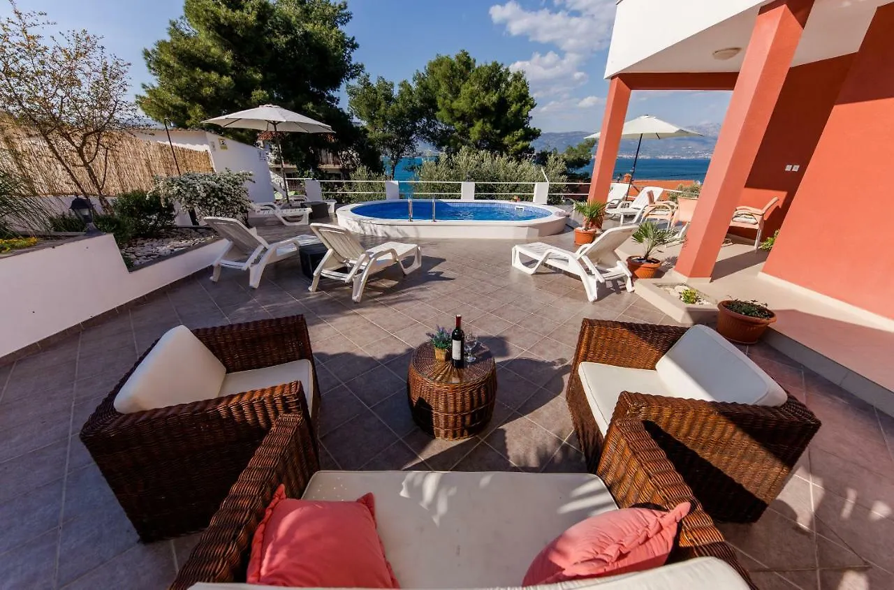 Holiday Villa Nostra Τρογκίρ 0*,  Κροατία
