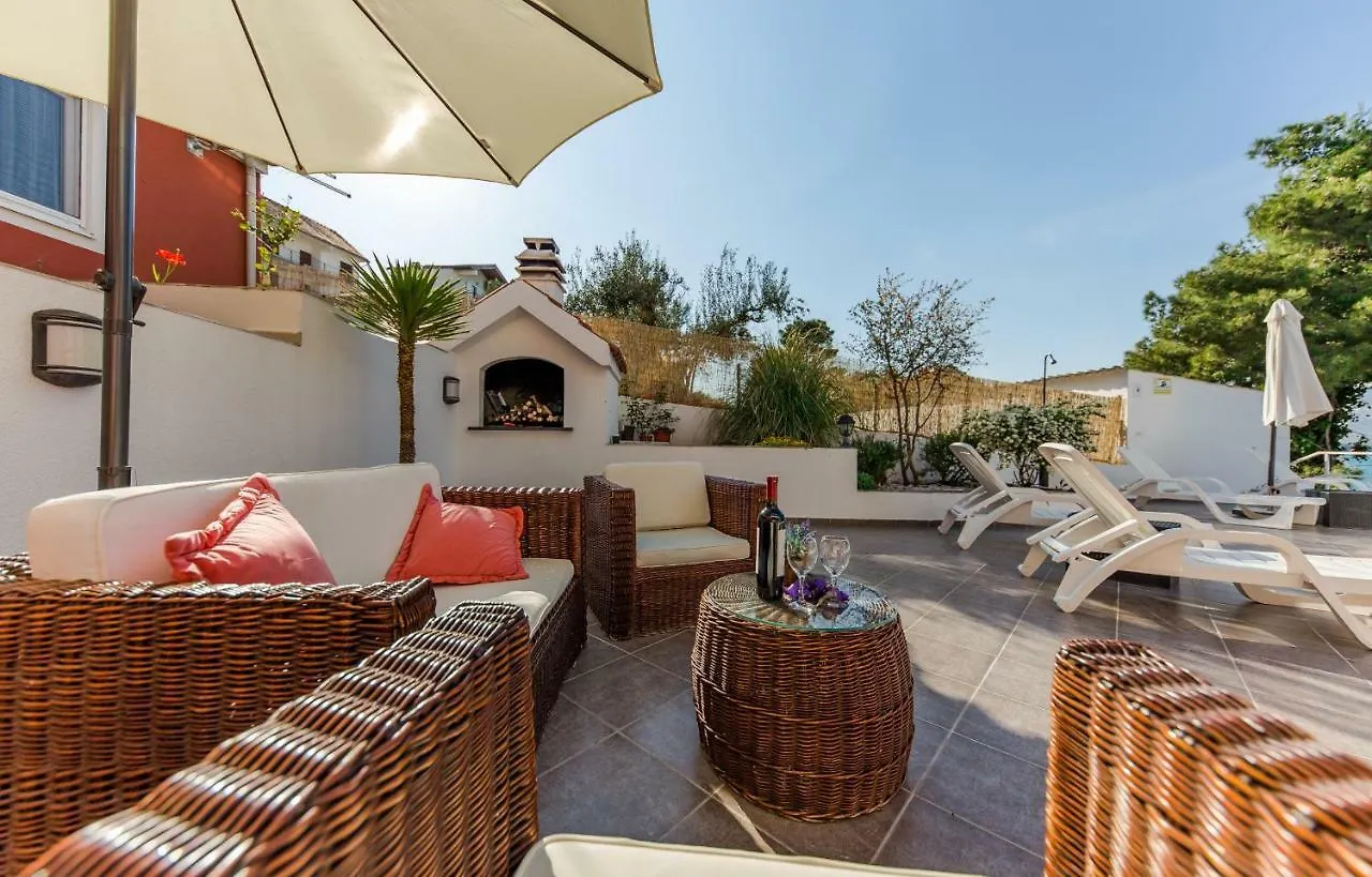 Holiday Villa Nostra Τρογκίρ Διαμέρισμα