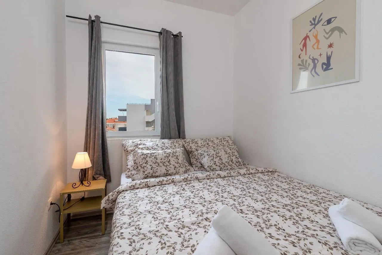 Holiday Villa Nostra Трогир 0*,