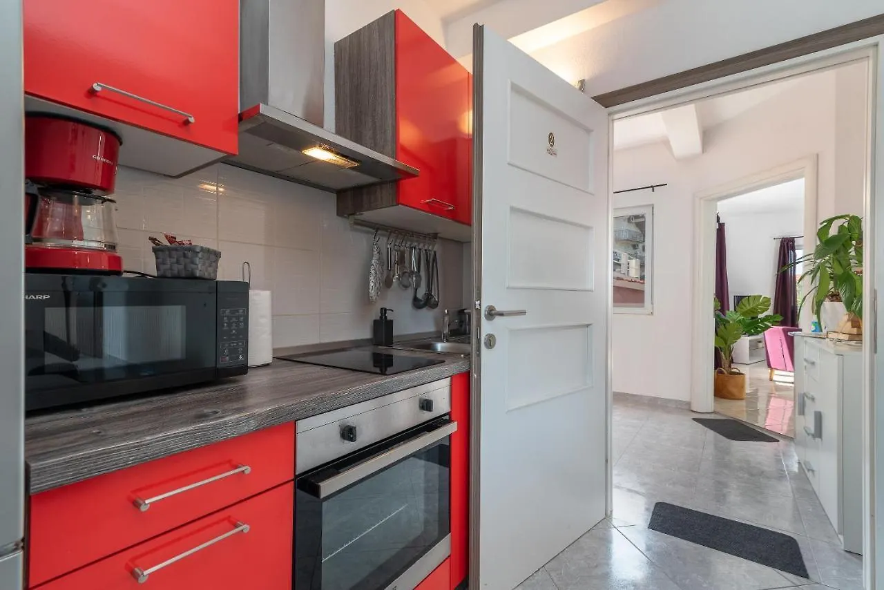 Апартаменты Holiday Villa Nostra Трогир